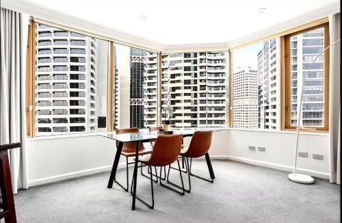 The Rocks Apartment | Central Sydney Apartment with Pool, Sauna & Gym