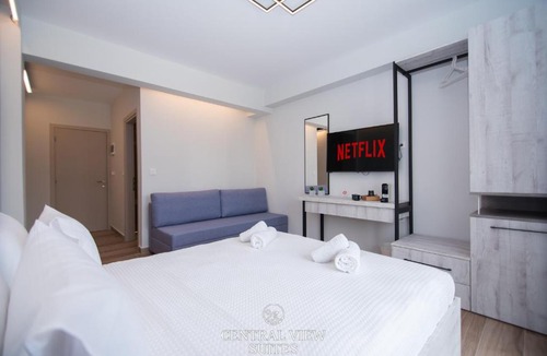 Nea Moudania House | CentralViewSuites