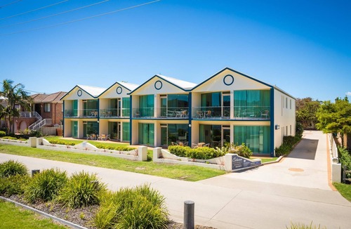 Merimbula Apartment | Cetacea Luxury Apartments - 2 Bedroom Lake View Apartment