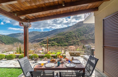 Terpsithea Ski Chalet | Chalet Perivoli