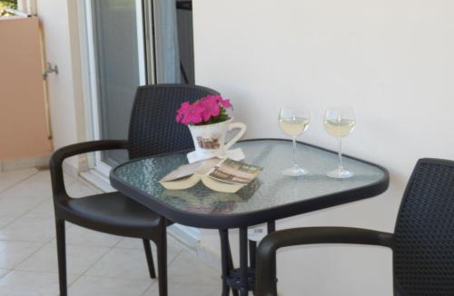 Platanias Town Apartment | Charisma Apartment