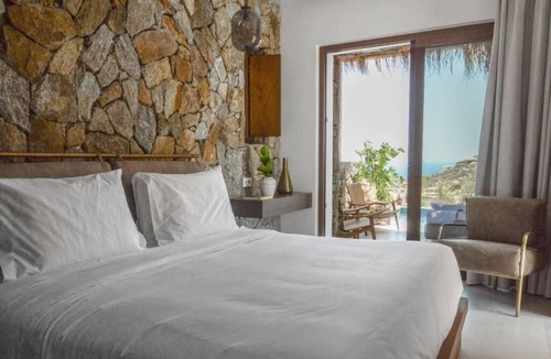 Plintri Hotel | Charisma Hotel and Wellness Suites
