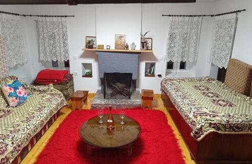 Souli House | Charlami's Mansion -Παραδοσιακό Πέτρινο Σπίτι με Τζάκι και Πανοραμική Θέα