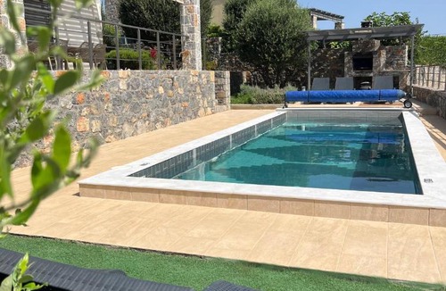Gouves Villa | Charlise Luxury Villa by Cretevasion