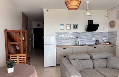Faaa Apartment | Charming 1-bedroom apartment in lovely Papeete entrance.