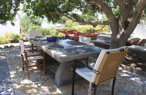 Alinda House | Charming Leros Hideaway | Serenity & Privacy