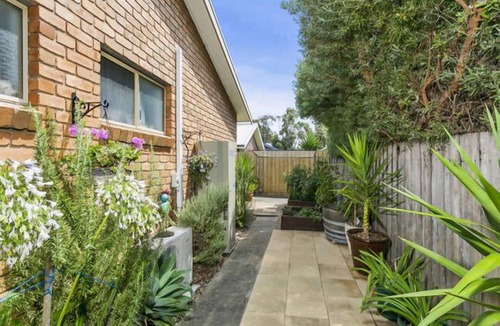 Ocean Grove House | Charming Riverside Unit in Paradise FREE Wi-Fi