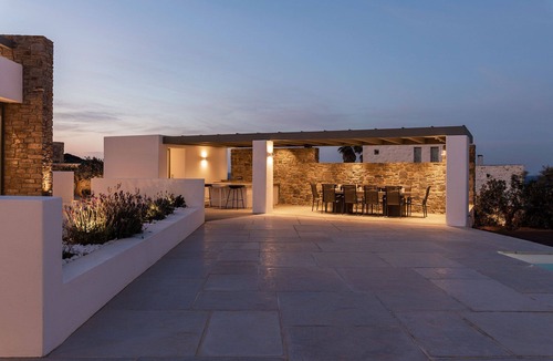 Santa Maria House | Charming villa with pool & sea view in Santa Maria, Paros (Greece) - 12 per max