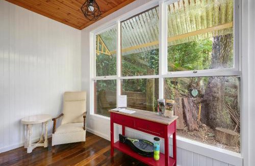 Warburton Bed & Breakfast | Charnwood Cottages in Warburton