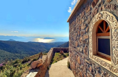 Aegina Town Cottage | Cheerful cottage you can call your happy place.