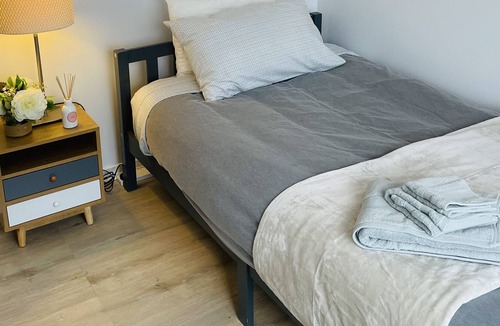 Cranbourne West House | Cheerful Cranbourne Home