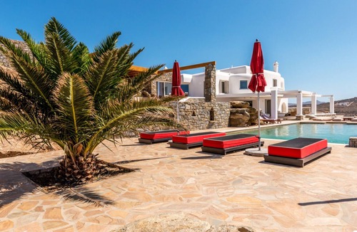 Elia House | Chef included by Fantasia Villas: Elia Villa