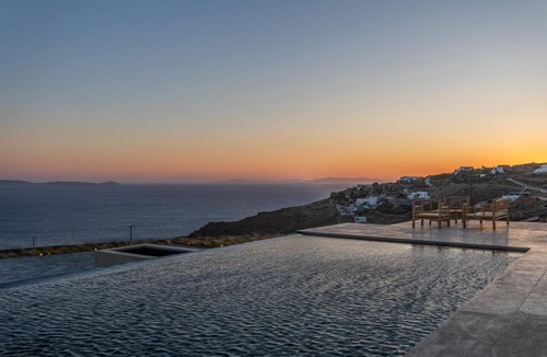 Faros Armenistis Villa | Chef included by Fantasia Villas: Greco Villa