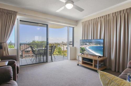 Kings Beach Apartment | Cheltenham Apartments Unit 11 40 King St