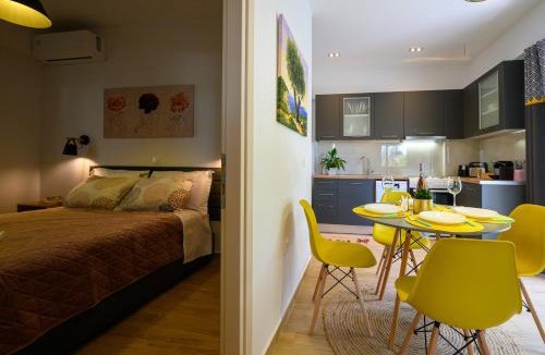 Kalamata House | Chic Apartment in Nature