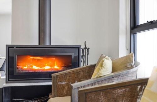 Jindabyne House | Chilam C