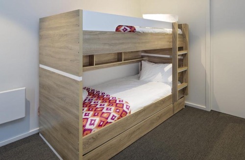Jindabyne Apartment | Chilam D