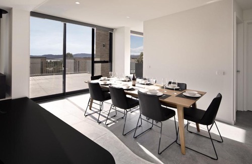 Jindabyne Apartment | Chilam D