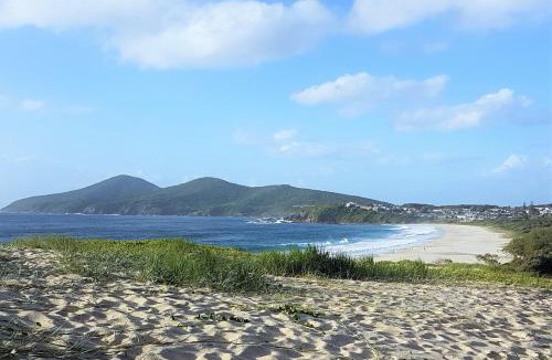 Forster House | CHILL-OUT BEACH HOUSE - One Mile Beach