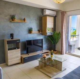 Tolo Apartment | Christina's Apartment