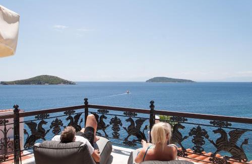 Skiathos Town House | Chrysoula's Guest House