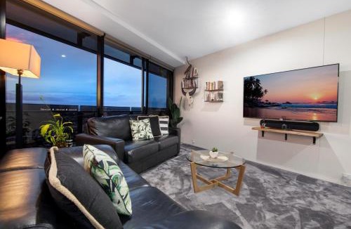 Surfers Paradise Apartment | Circle on Cavill Surfers Paradise- 2 Bedroom Sky Home
