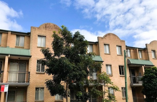 Chippendale Apartment | City Edge, easy access to everything from this perfectly located home base.