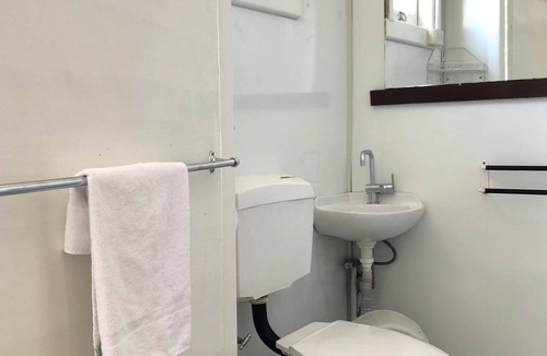 Katoomba House | Clarendon Motel and Guesthouse