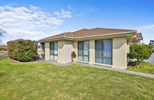 Hillvue Villa | Class, Comfort & Quality