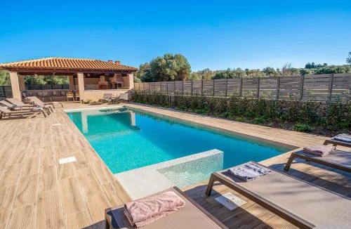 Kolaitis Villa | Classic Villa