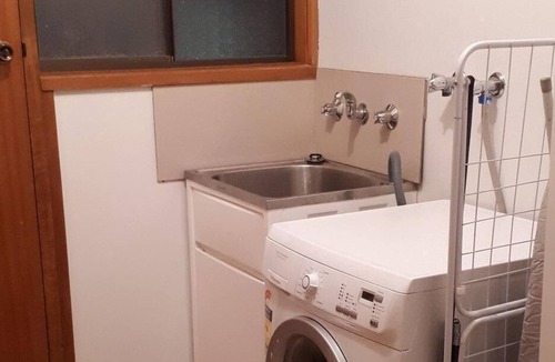 Wallaroo House | Close to All Wallaroo