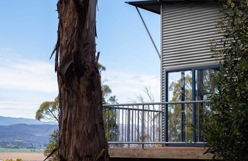 Grindelwald Apartment | Cloud Nine Apartment @ Tamar Ridge