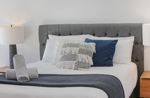 Merimbula Apartment | Coast 21 - 3 bedroom pool side apartment