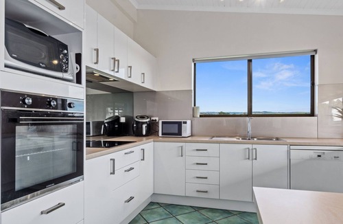 Carrickalinga House | Coast and Country - 16 Riverview Drive, Carrickalinga