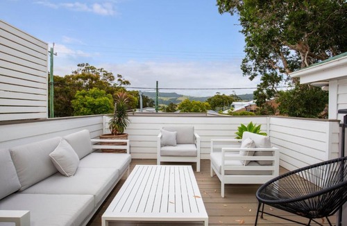 Werri Beach House | Coast I Pet Friendly I 3 Mins Walk to the Beach