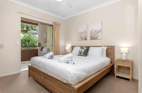 Westcourt Apartment | Coastal Bliss - Cairns 9 Pools BBQ & Gym