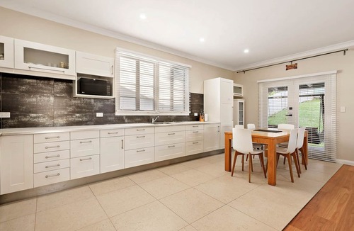 Caves Beach House | Coastal Cues at Caves Beach