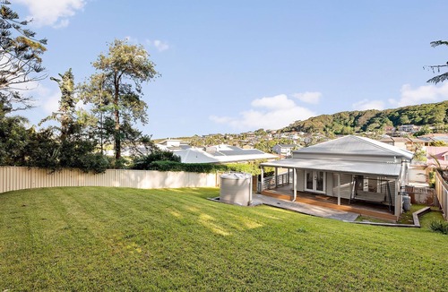 Caves Beach House | Coastal Cues at Caves Beach