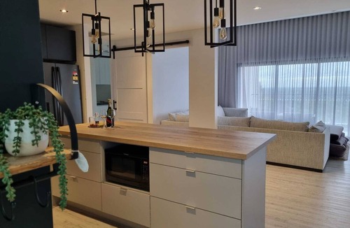 McCrae House | Coastal Haven