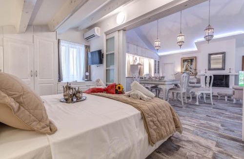 Old Town Apartment | Coconella Suite