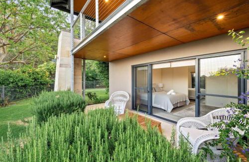 Yallingup Siding House | Cohala - Luxe Hillside Retreat with Theatre and Garden