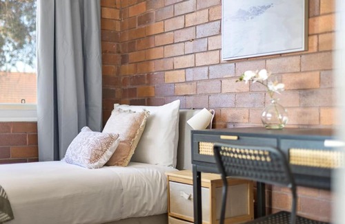 Hurstville House | Comfort Single Room - Private - Prime Spot in Hurstville
