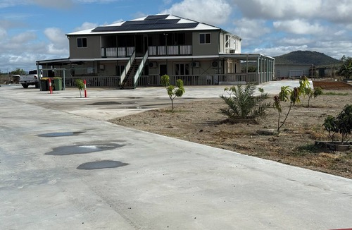Bowen House | Comfortable and safety Queenslander home stay
