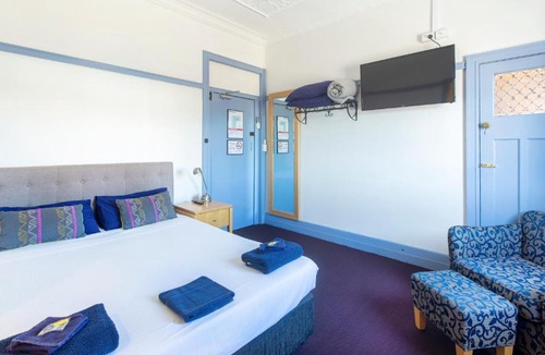 Cooks Hill Hotel | Commonwealth Hotel