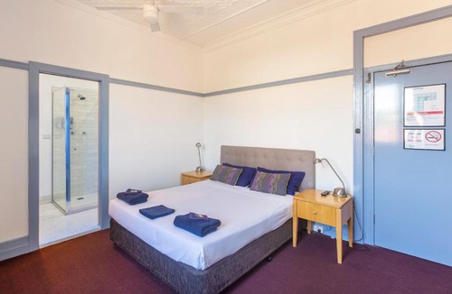 Cooks Hill Hotel | Commonwealth Hotel