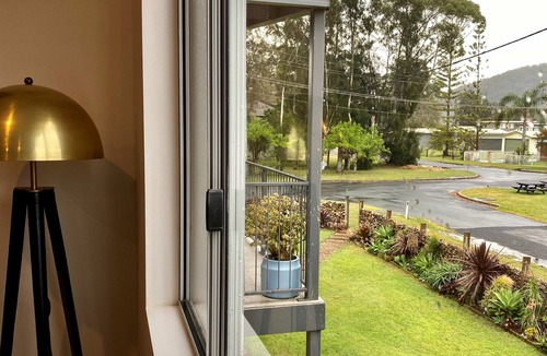 Lake Conjola House | Conjola House - prime location