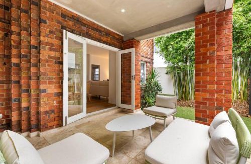 Coogee Apartment | Coogee Crest - Relaxed Base between Randwick & Beach