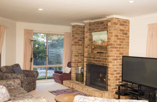 South Durras House | Cookies Beach House, South Durras