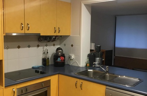 Coolum Beach House | Coolum Escapes - Walk to everything, minutes to beach