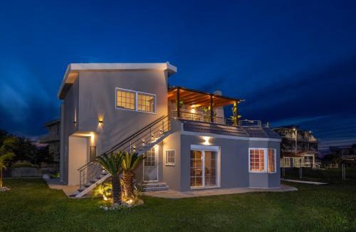 Petaloudes House | Coral Paradise Luxury Modern Family Villa with Jacuzzi, Pool View & Parking in Rhodes Island